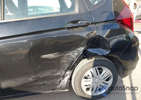 2018 Honda Fit Lx z USA, uszkodzony, nr VIN 3HGGK5H48JM731658